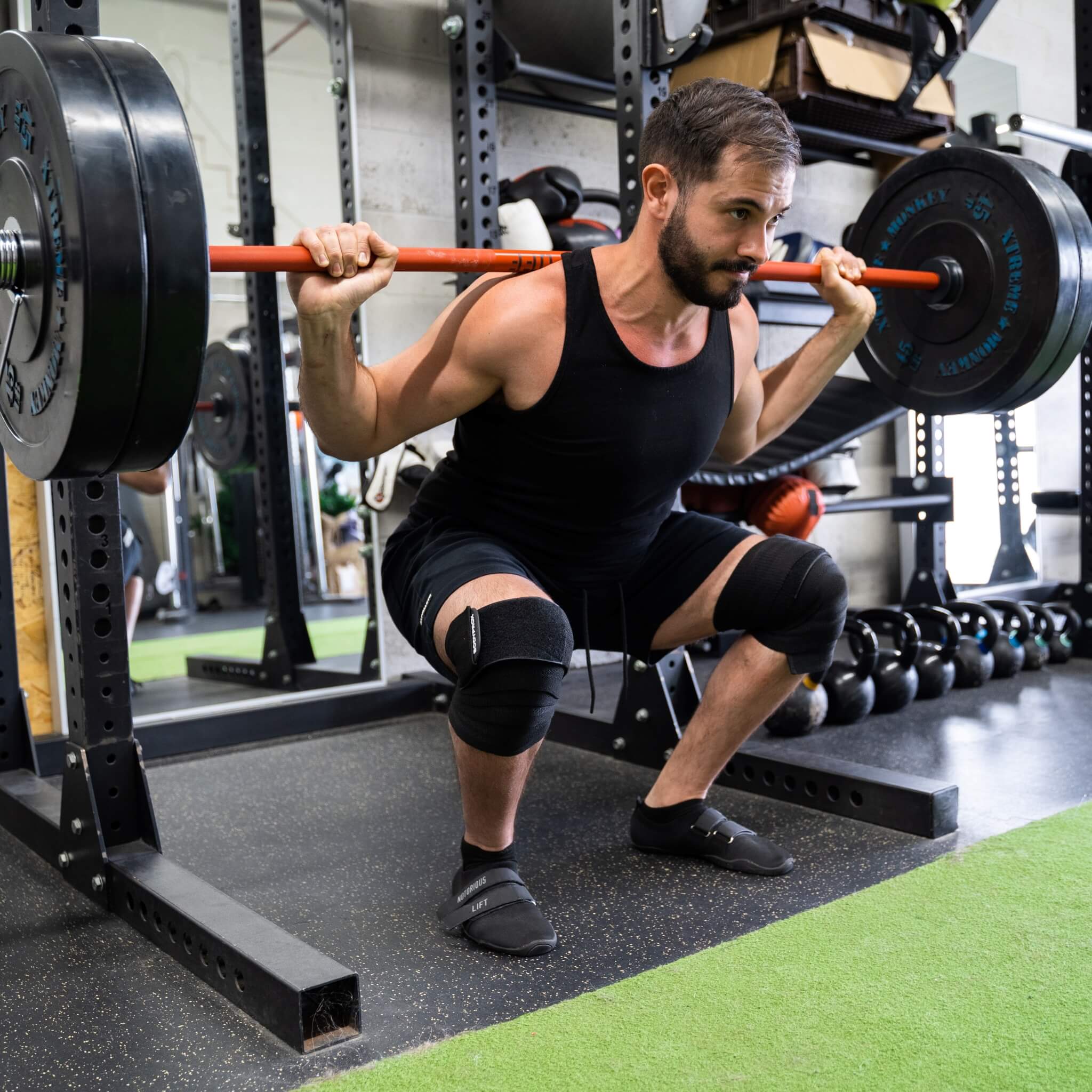 bodyprox-compression-wear-bandes-genou-knee-wraps-76-x2-squat image 5